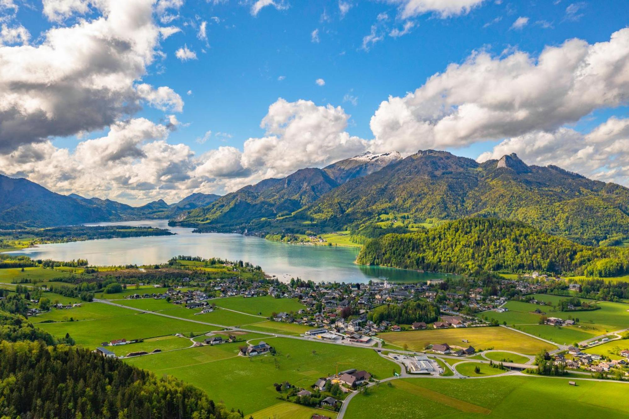 Suite Apartment Modern Getaway - Neu Renoviert - Strobl Am Wolfgangsee Eksteriør bilde