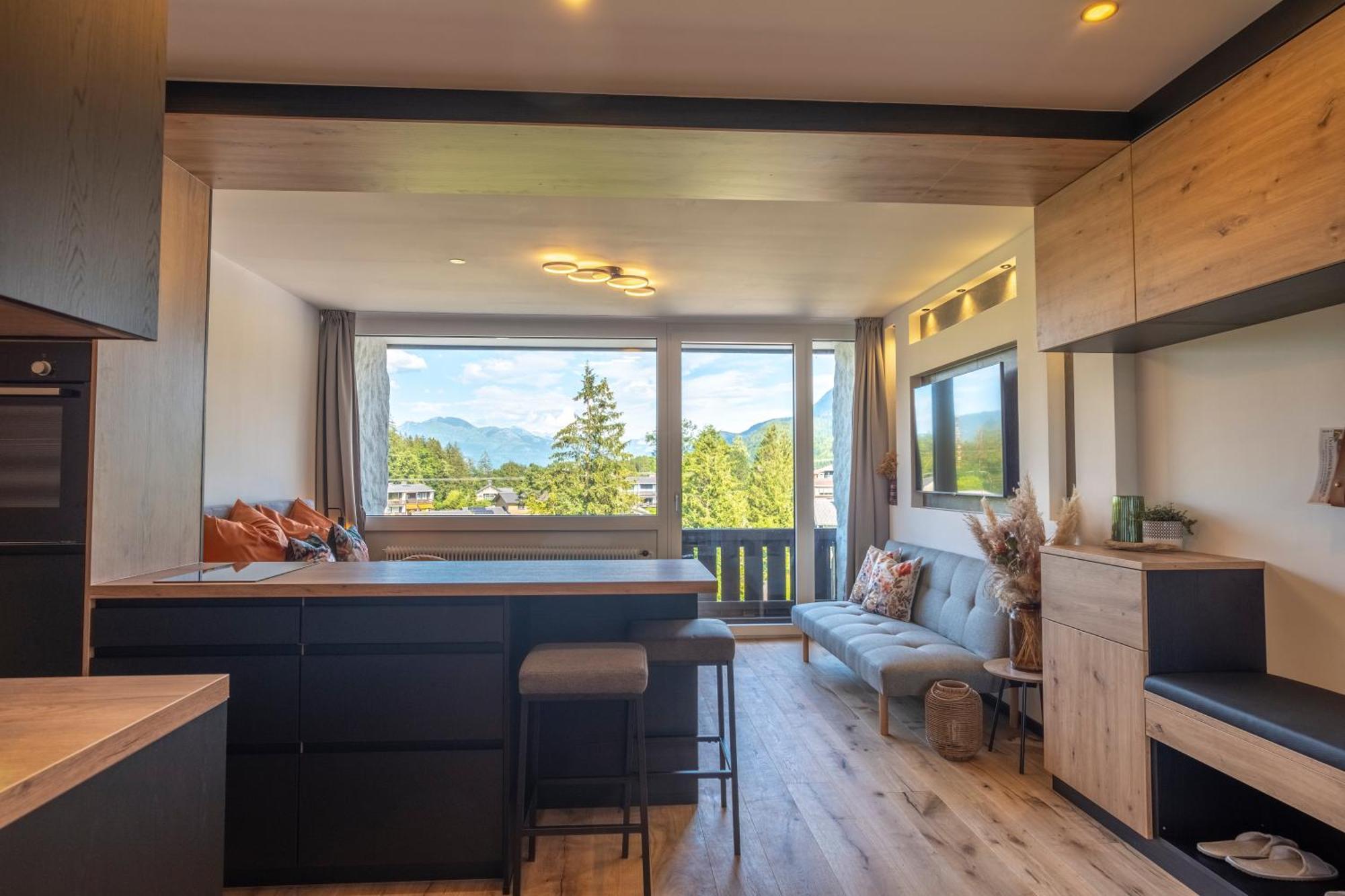 Suite Apartment Modern Getaway - Neu Renoviert - Strobl Am Wolfgangsee Eksteriør bilde