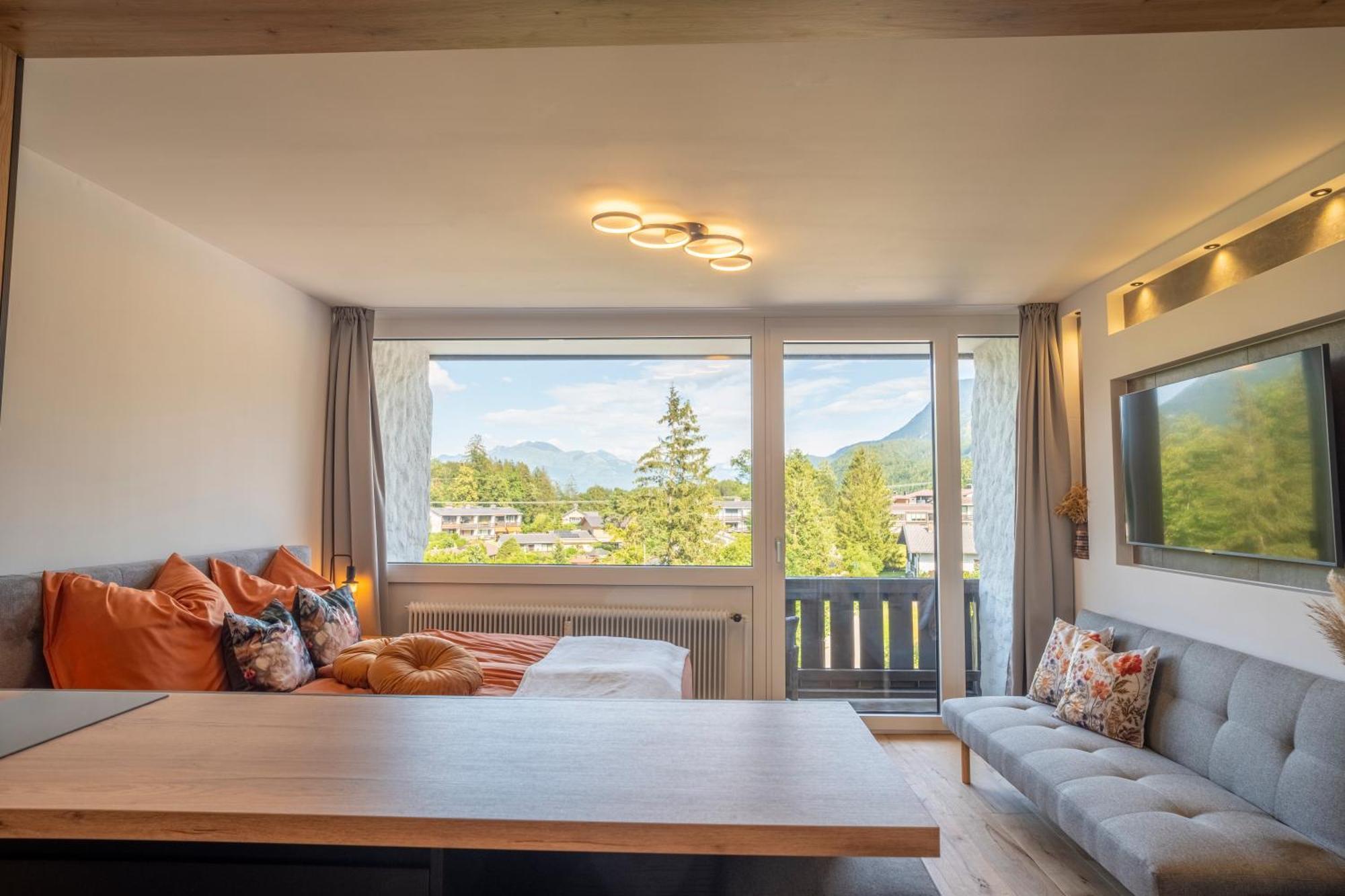 Suite Apartment Modern Getaway - Neu Renoviert - Strobl Am Wolfgangsee Eksteriør bilde