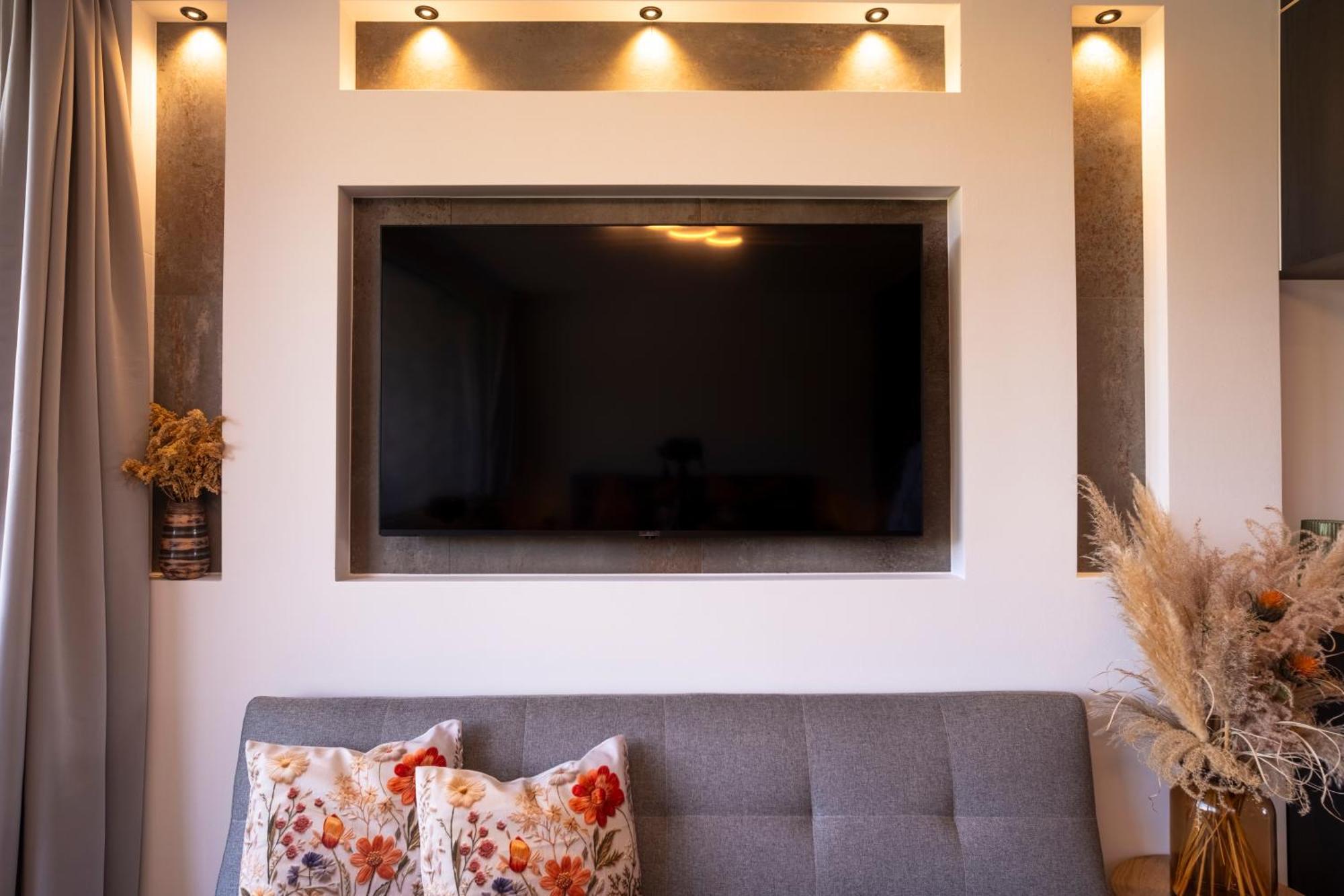 Suite Apartment Modern Getaway - Neu Renoviert - Strobl Am Wolfgangsee Eksteriør bilde