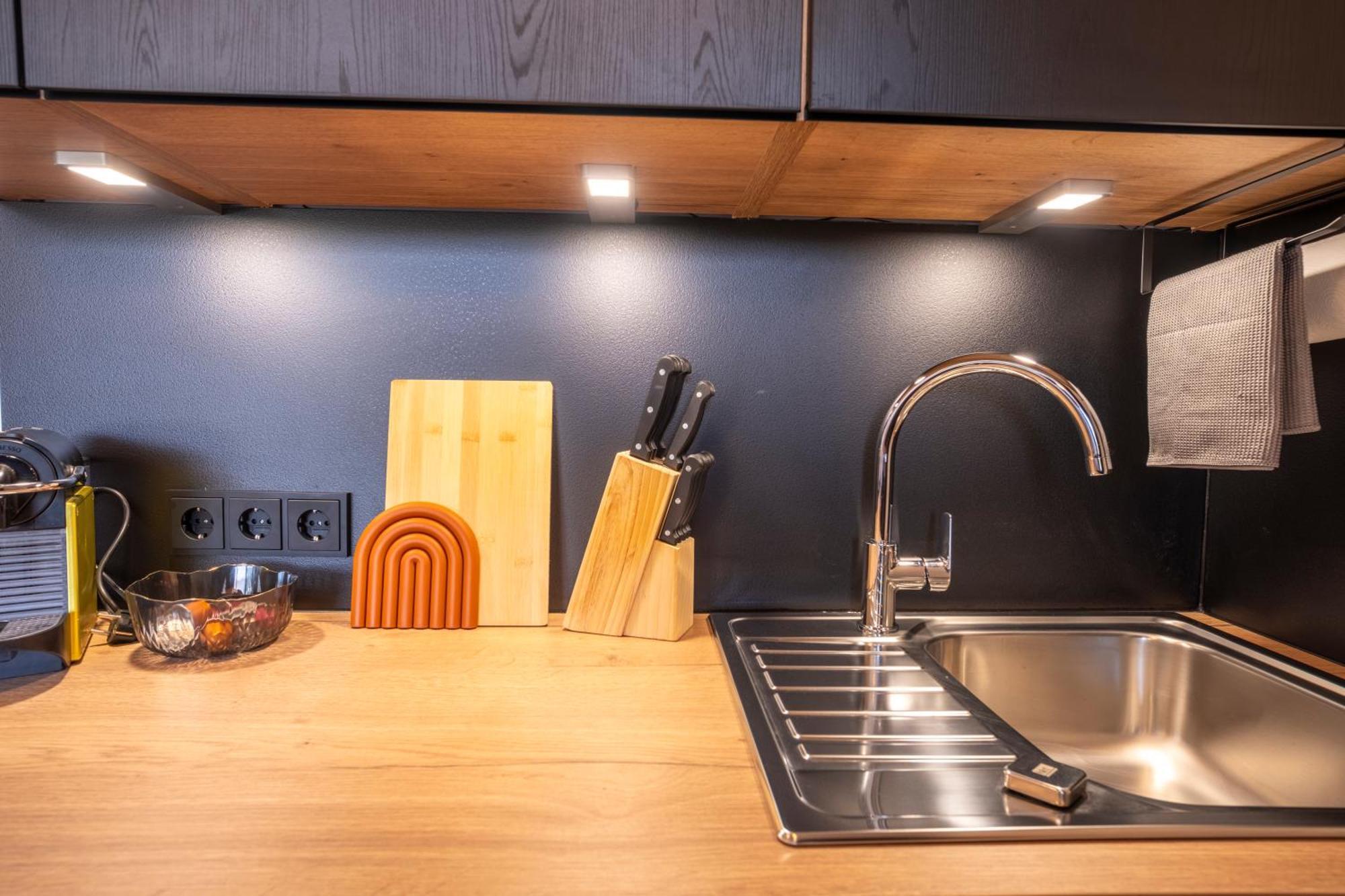 Suite Apartment Modern Getaway - Neu Renoviert - Strobl Am Wolfgangsee Eksteriør bilde