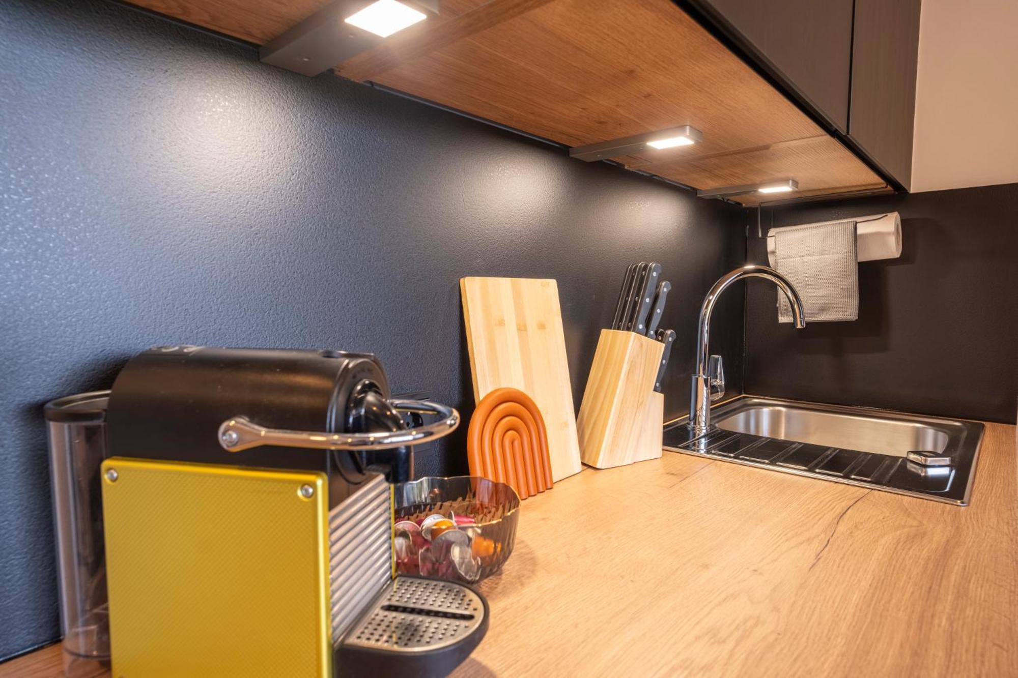 Suite Apartment Modern Getaway - Neu Renoviert - Strobl Am Wolfgangsee Eksteriør bilde